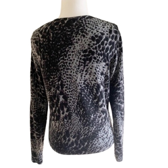 Croft & Barrow Black Gray Leopard Cotton Button Down Fitted Cardigan Sweater - Picture 5 of 9